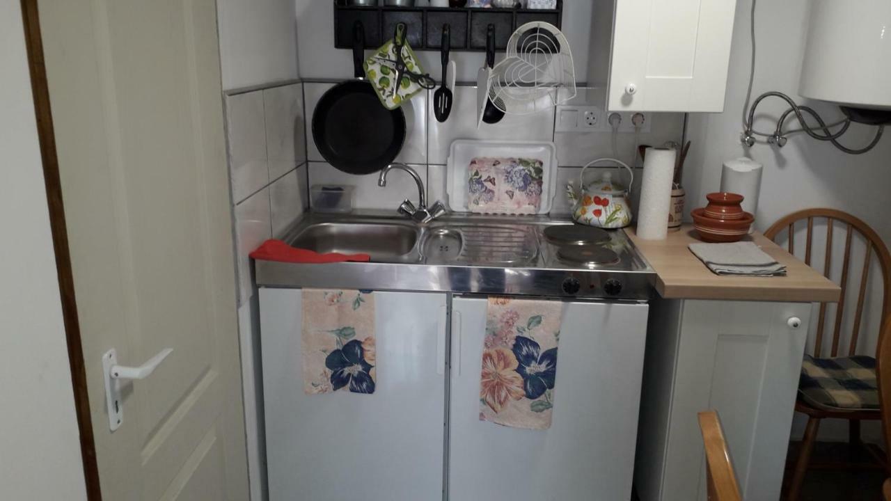 Hangulat Vendeghaz Apartmanok Orosháza Dış mekan fotoğraf